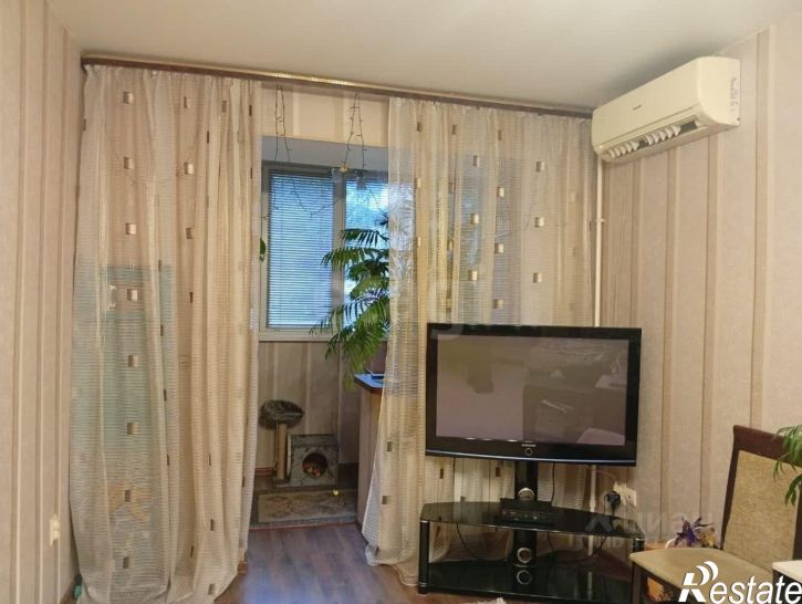 2-комн квартира улица Николая Островского, 144А,  д. 144А