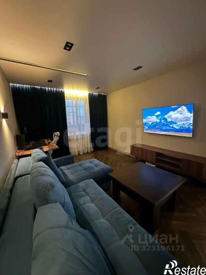 2-комн квартира улица Куликова, 40 к1,  д. 40 к1