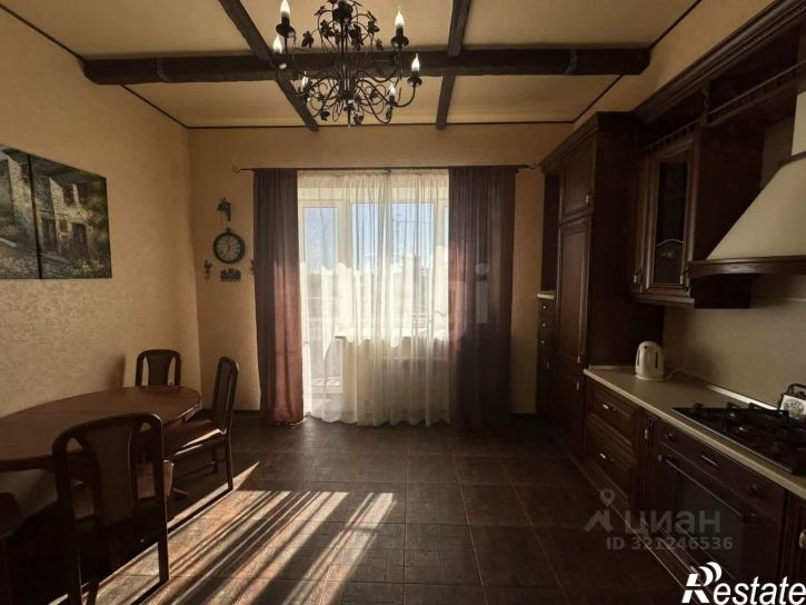 2-комн квартира улица Латышева, 7В,  д. 7В