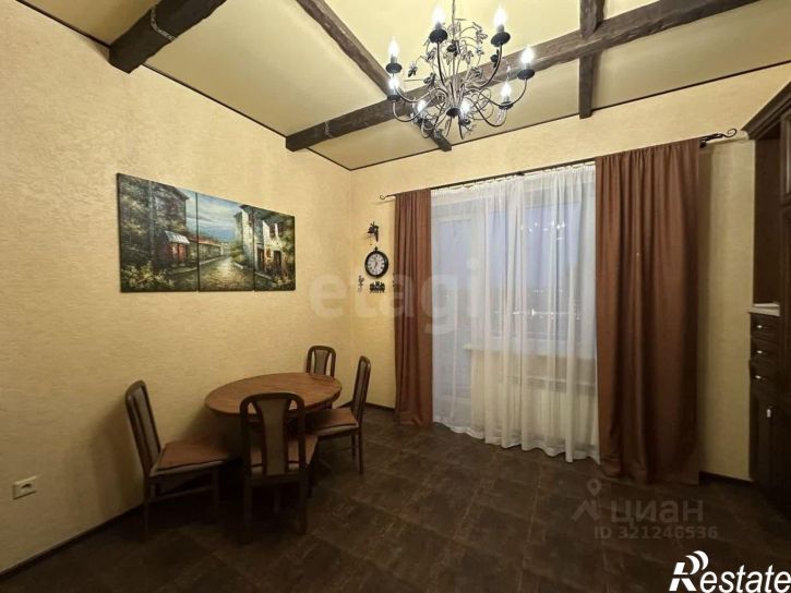 2-комн квартира улица Латышева, 7В,  д. 7В