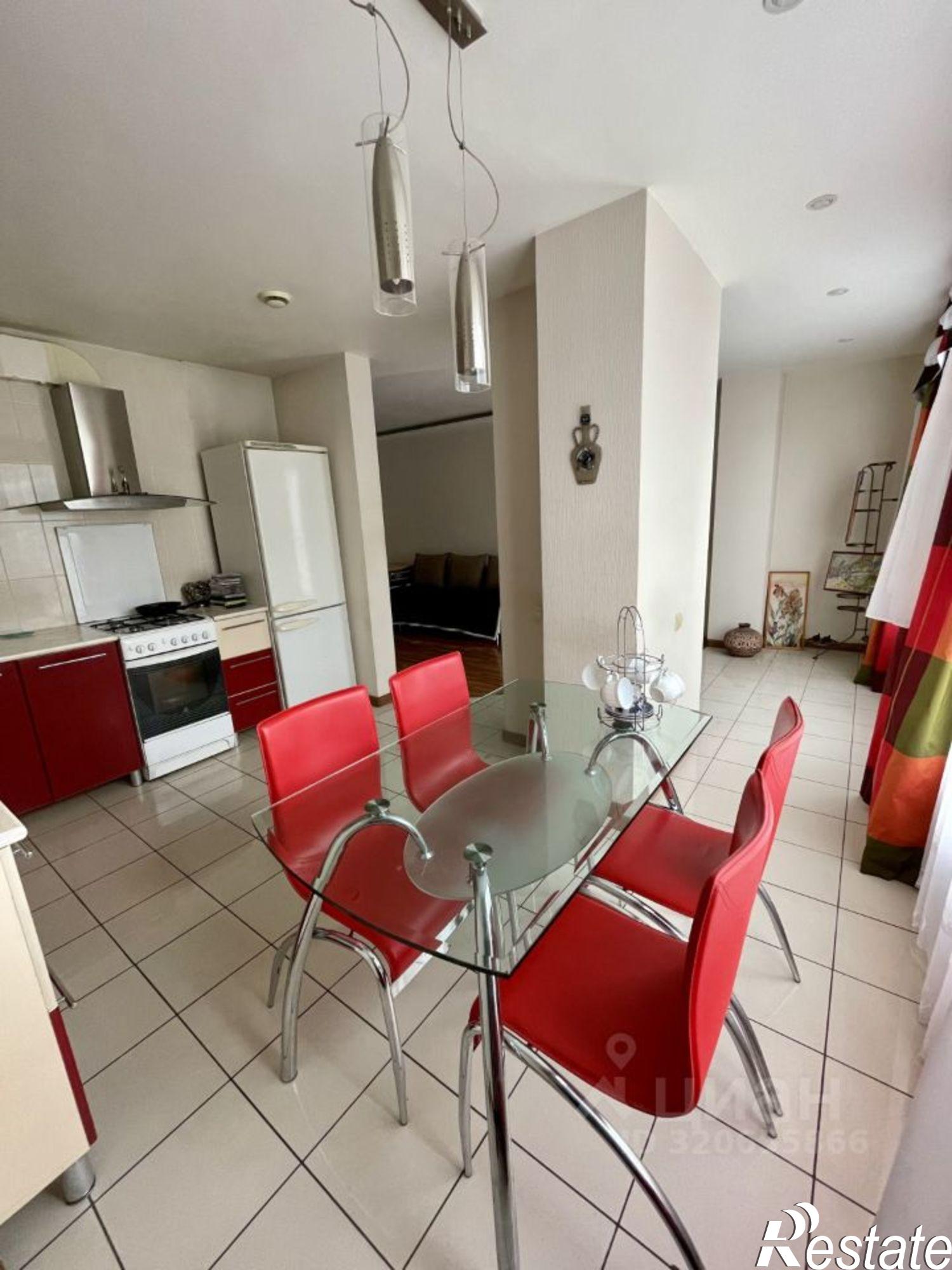 Купить квартиру за 6 900 000 рублей на улица Сун-Ят-Сена, 63