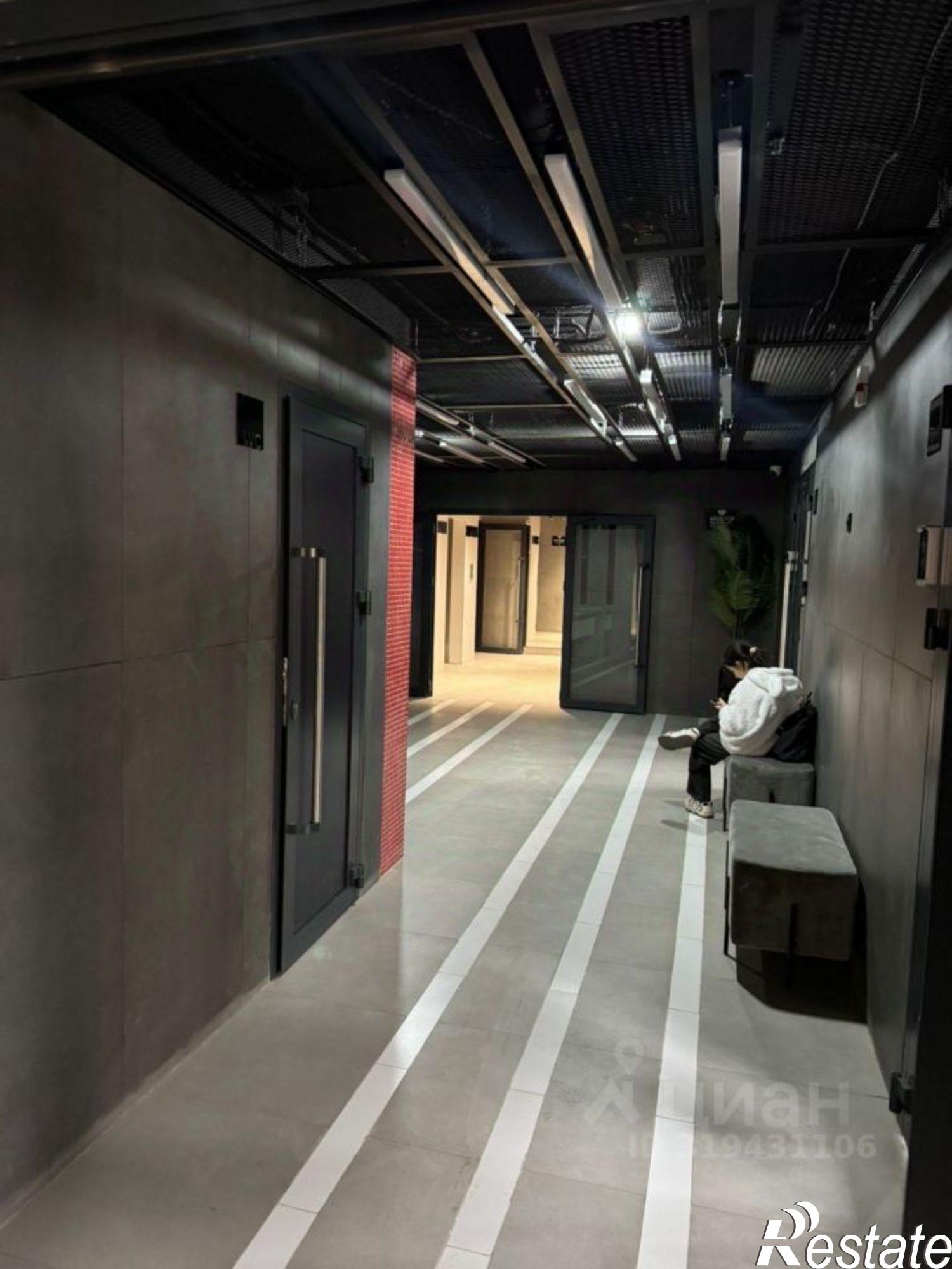 Купить квартиру за 4 150 000 рублей на улица Космонавта Комарова, 59