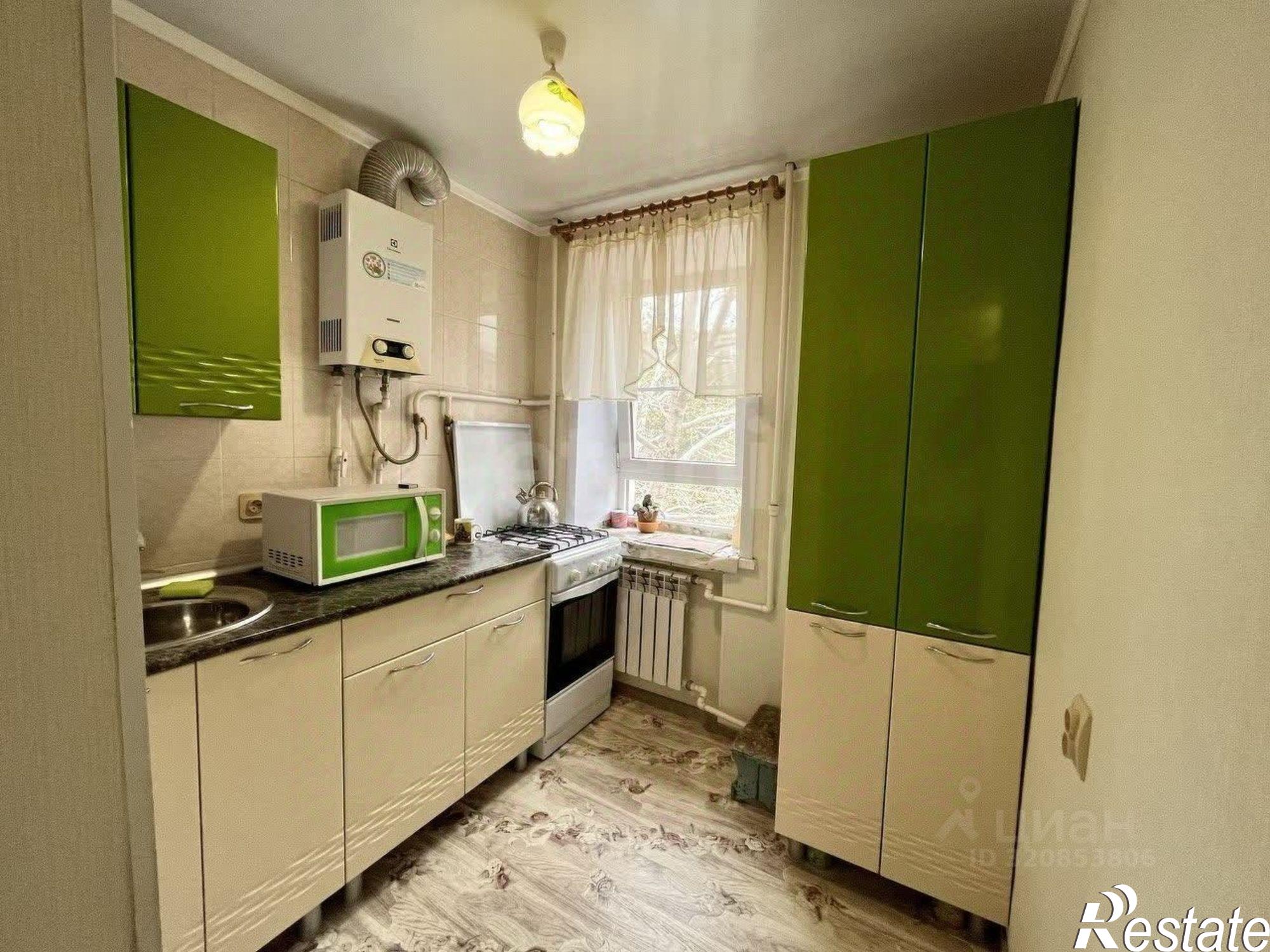 Купить квартиру за 2 000 000 рублей на набережная Казачьего Ерика, 147