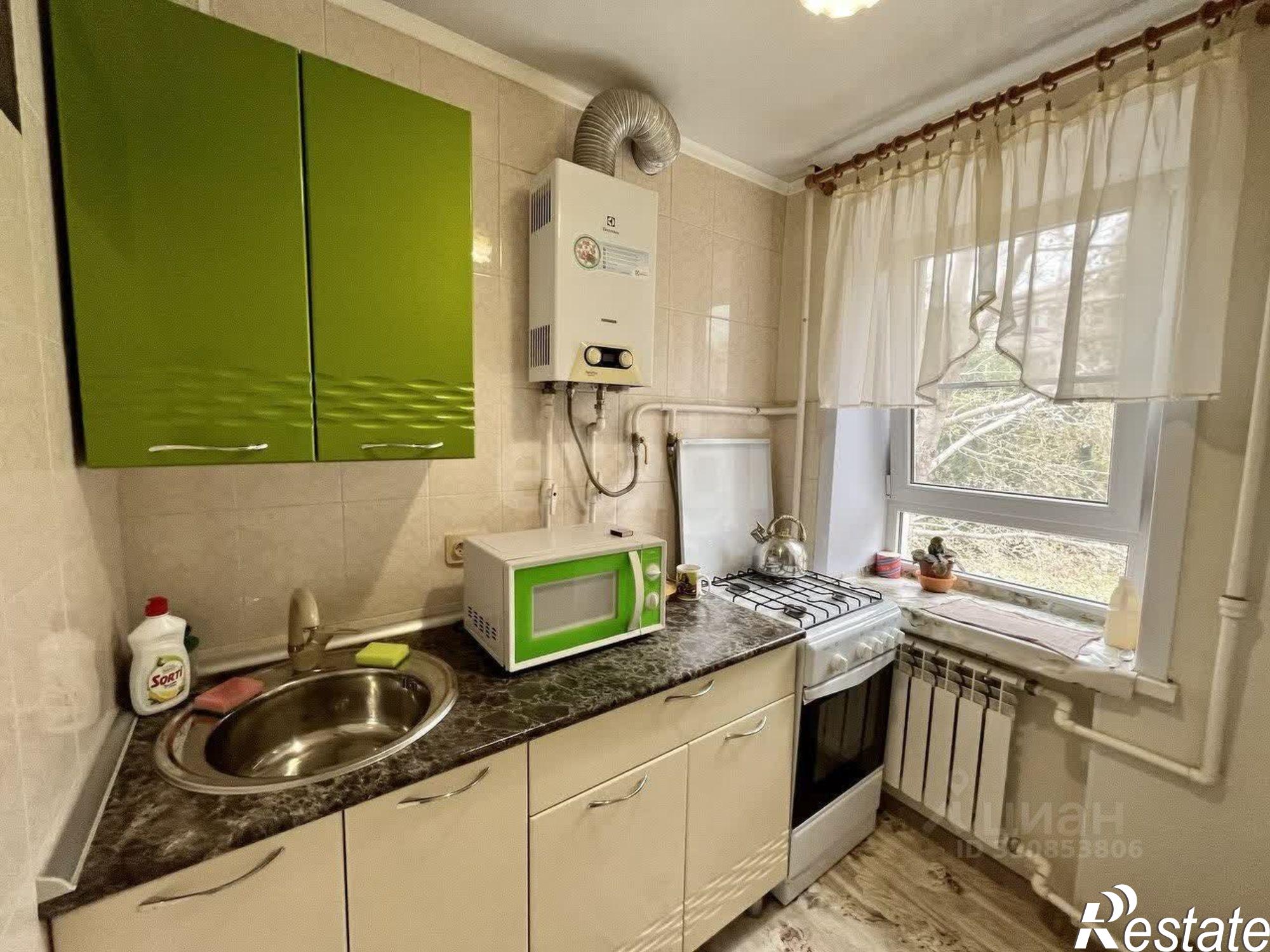 Купить квартиру за 2 000 000 рублей на набережная Казачьего Ерика, 147