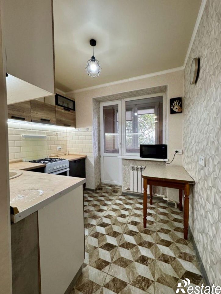 2-комн квартира улица Дзержинского, 56А,  д. 56А