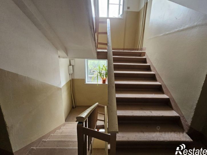 3-комн квартира улица Маркина, 104 к1,  д. 104 к1