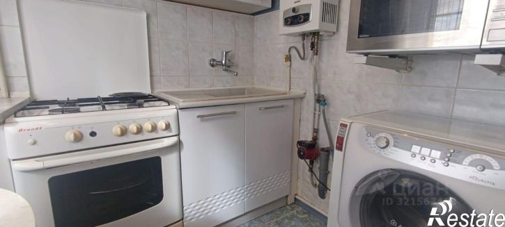 3-комн квартира улица Софьи Перовской, 105,  д. 105