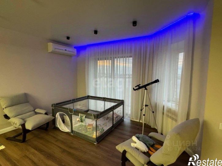 4-комн квартира улица Сен-Симона, 42 к5,  д. 42 к5