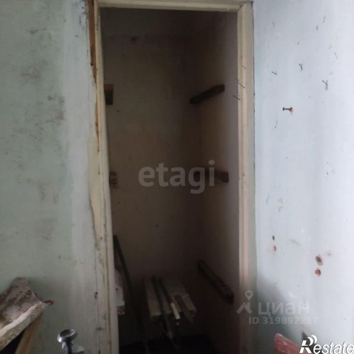 3-комн квартира улица Капитана Краснова, 13,  д. 13