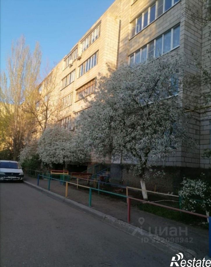 3-комн квартира улица Косиора, 16 к1,  д. 16 к1