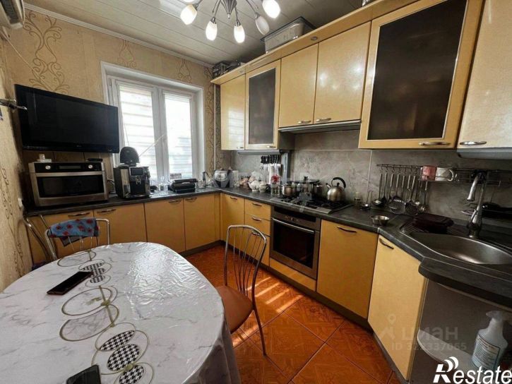 4-комн квартира улица Куликова, 25,  д. 25