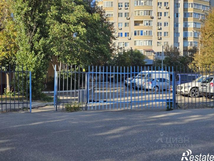 2-комн квартира Астрахань, улица Богдана Хмельницкого, 10к1