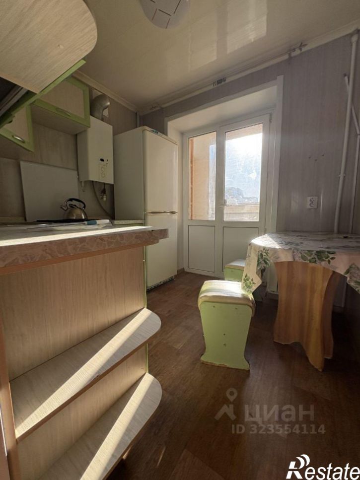 3-комн квартира Астрахань, Боевая улица, 40