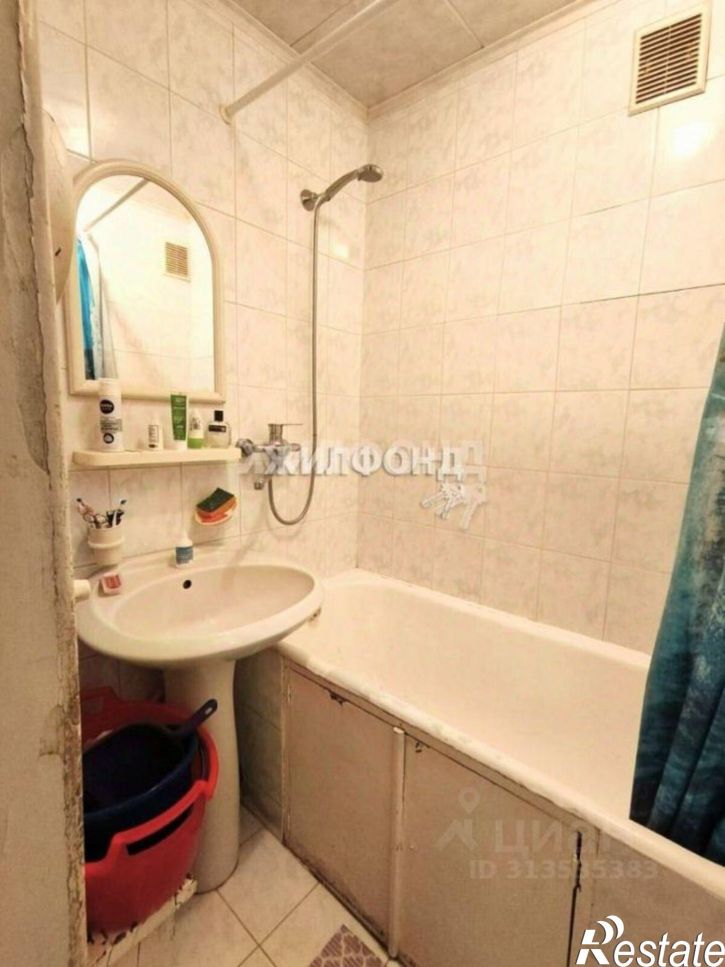 3-комн квартира улица Софьи Перовской, 103 к26,  д. 103 к26