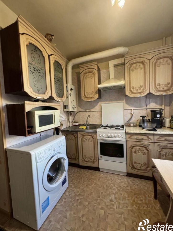 2-комн квартира Астрахань г., Кировский