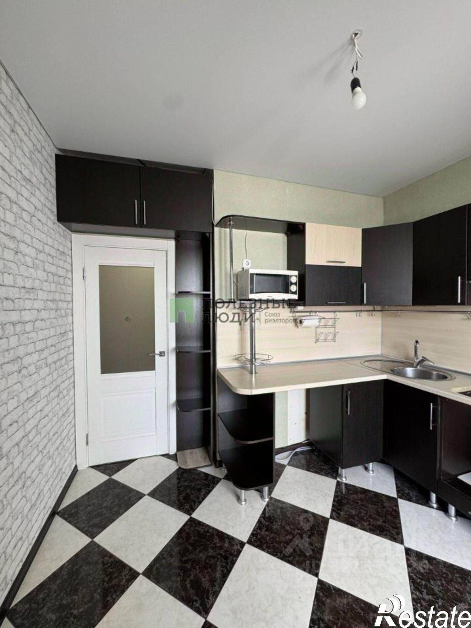 Купить квартиру за 3 800 000 рублей на Зелёная улица, 1 к1