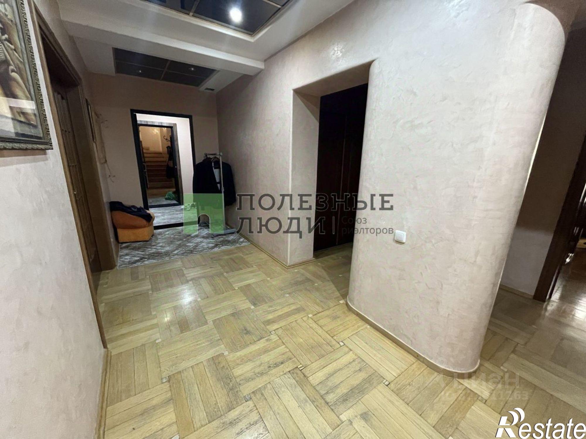 Купить квартиру за 10 000 000 рублей на улица Сен-Симона, 42 к1