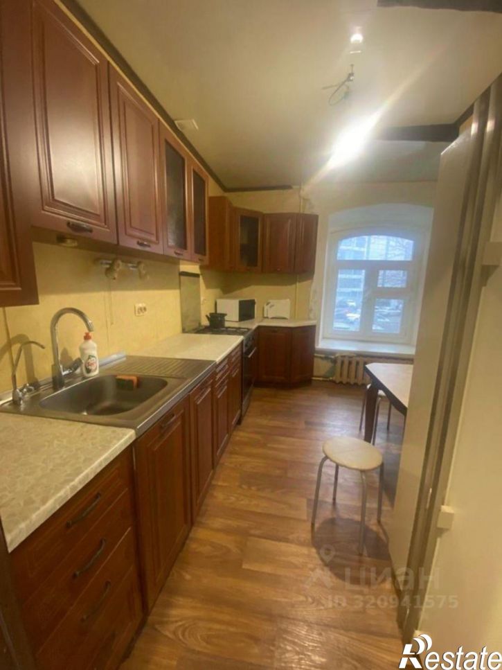 3-комн квартира улица Тургенева, 15/1,  д. 15/1