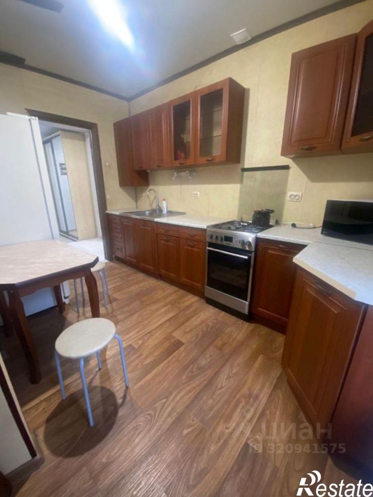 3-комн квартира улица Тургенева, 15/1,  д. 15/1