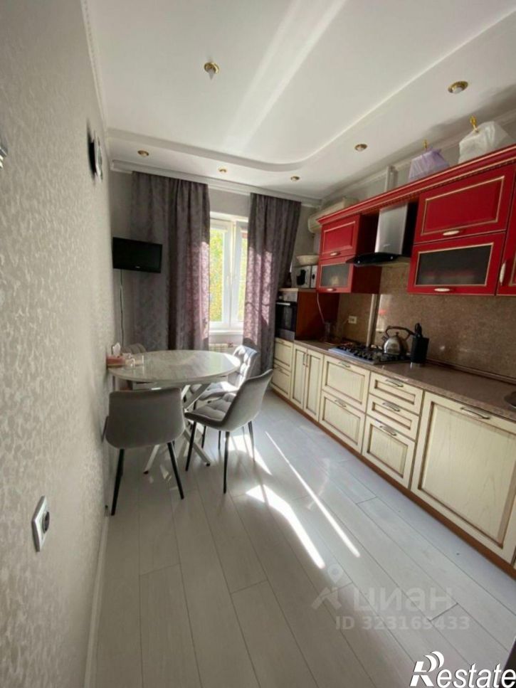 4-комн квартира Бульварная улица, 6,  д. 6