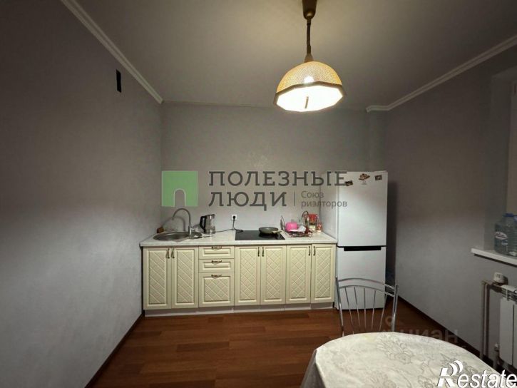 2-комн квартира Астрахань г., Кировский