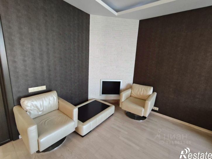 3-комн квартира Астрахань г., Кировский