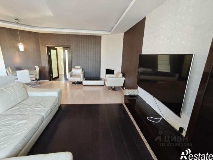 3-комн квартира Астрахань г., Кировский