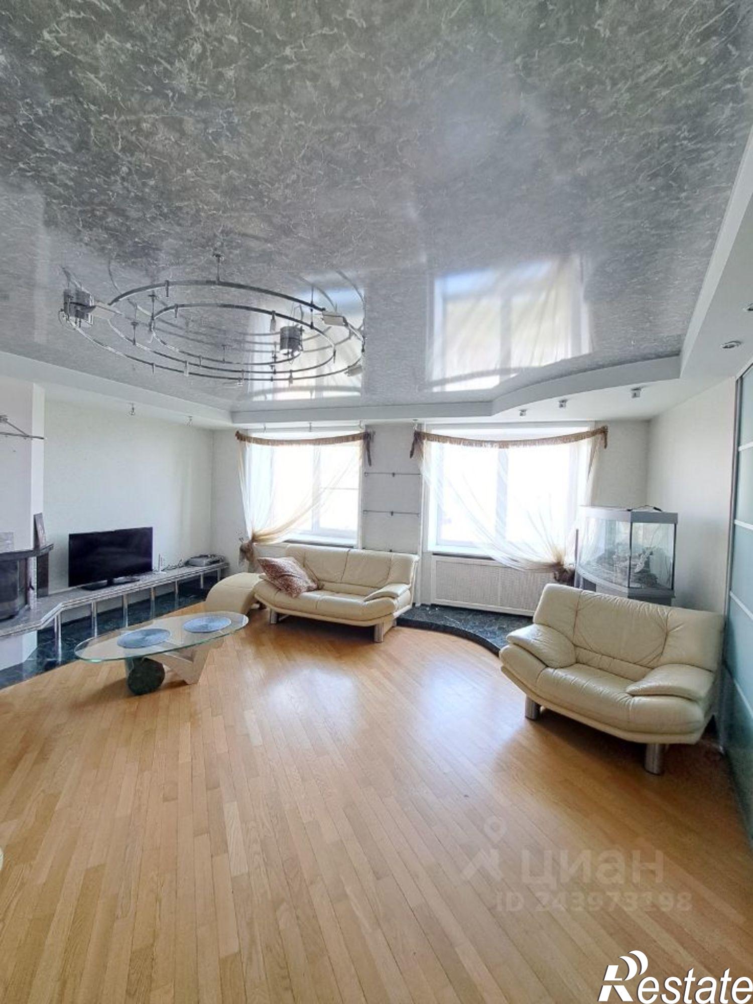 Сдать квартиру за 80 000 рублей на проспект Губернатора Анатолия Гужвина, 3