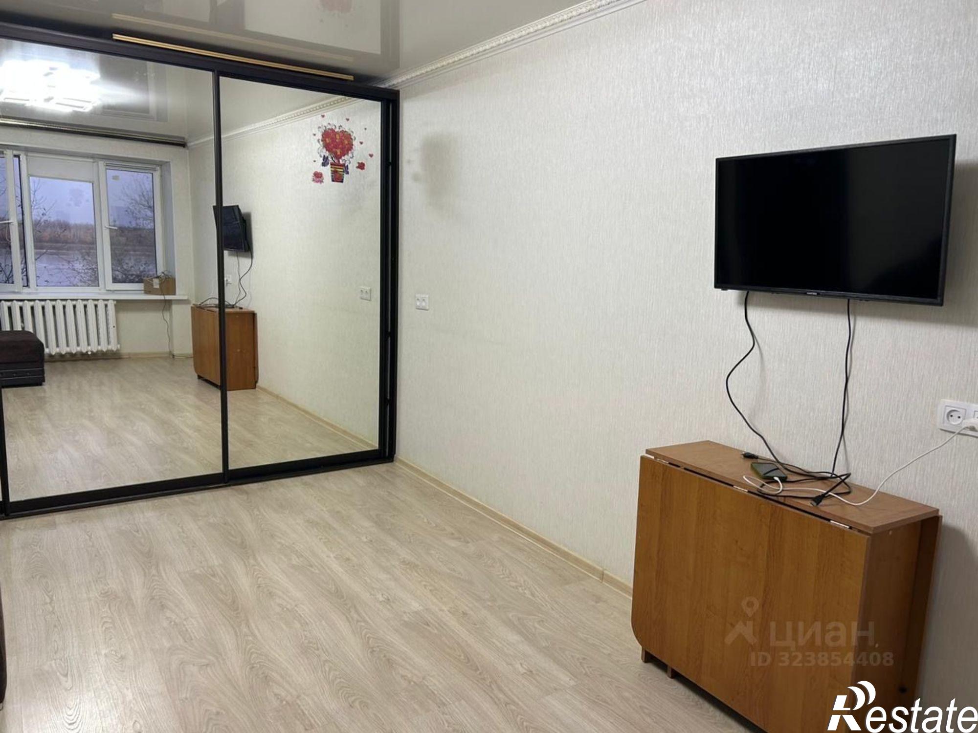 Сдать квартиру за 15 000 рублей на проспект Бумажников, 20А