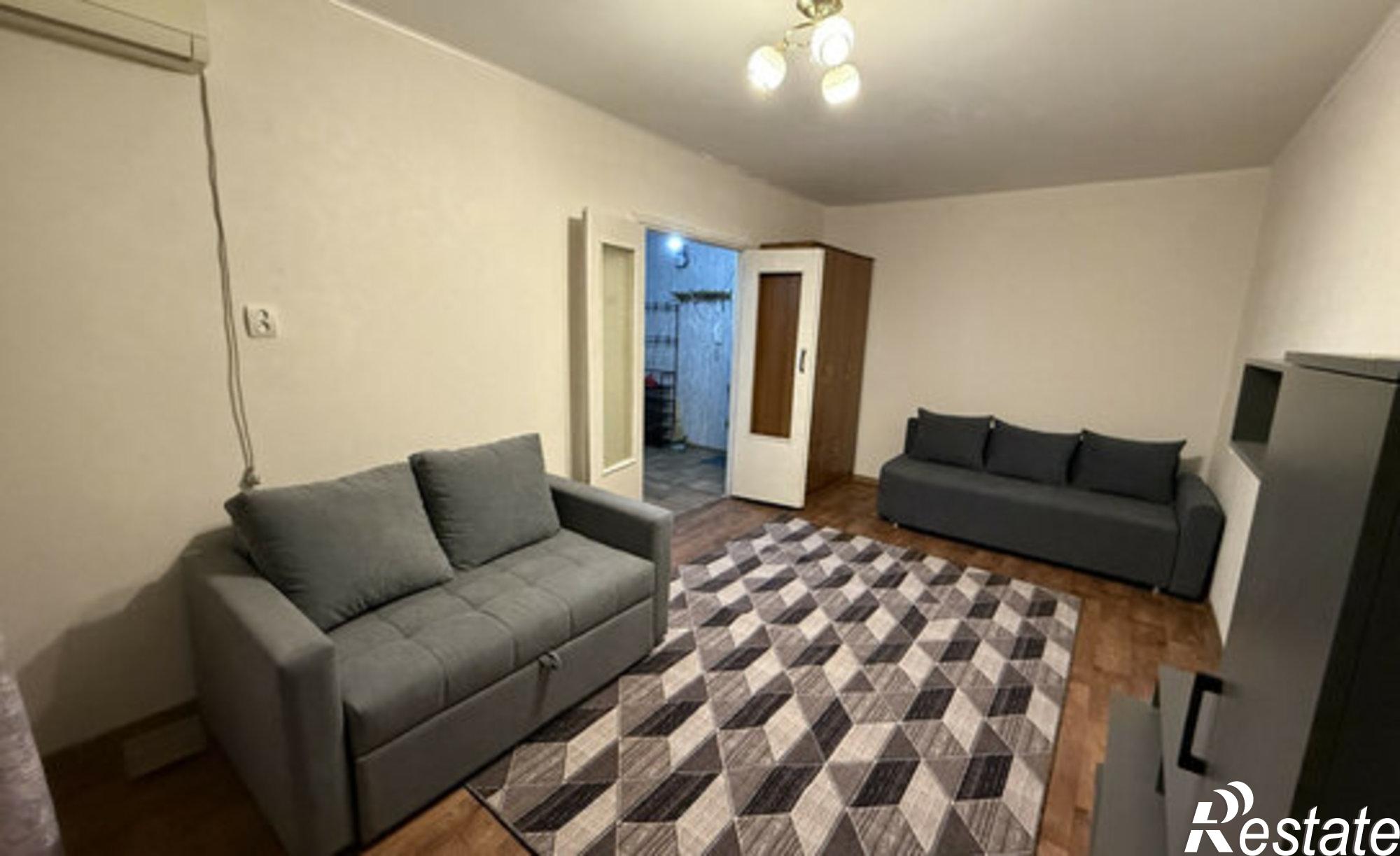 Купить квартиру за 2 150 000 рублей на улица Аксакова, 6 к1