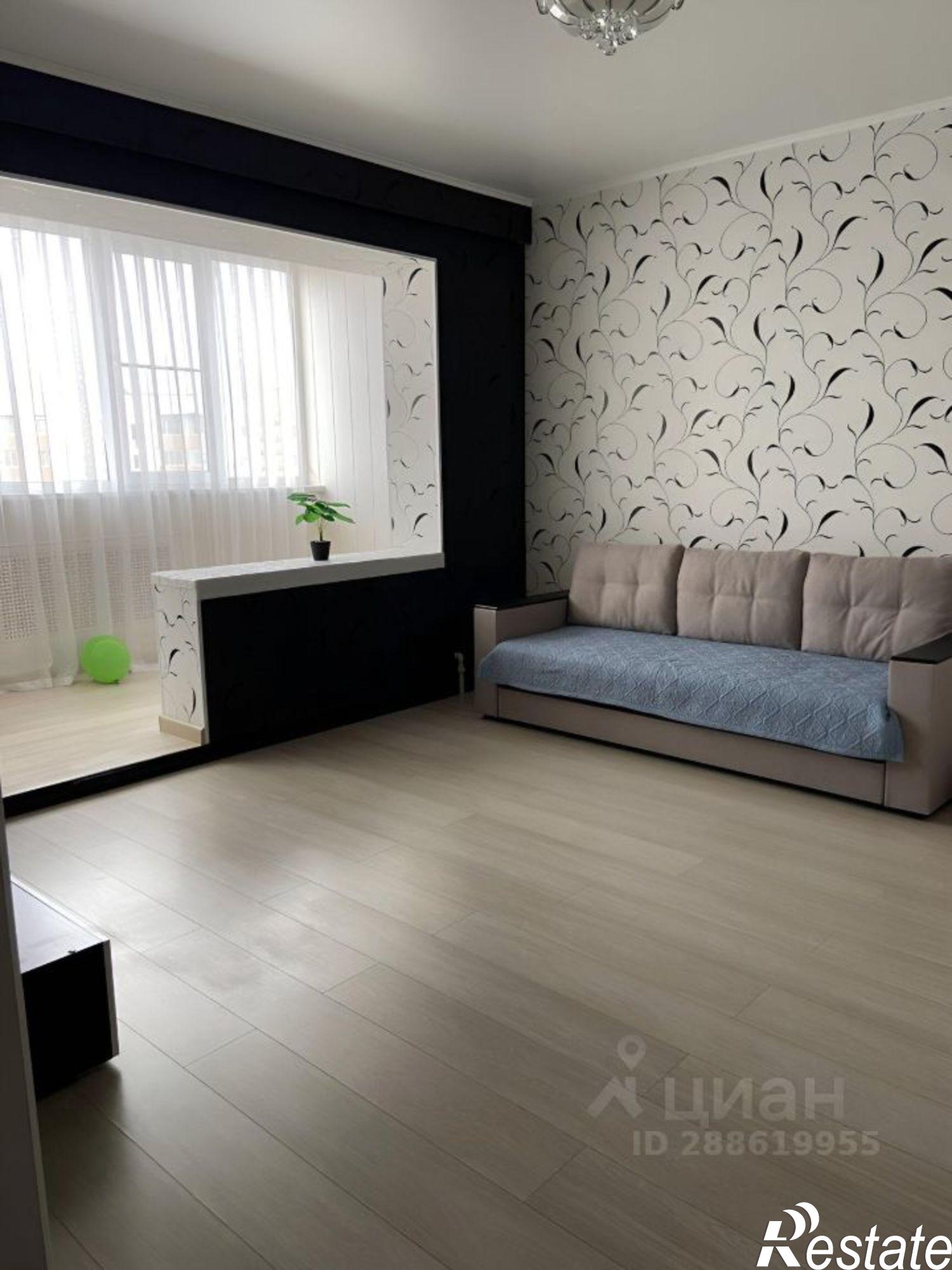 Сдать квартиру за 28 000 рублей на улица Валерии Барсовой, 15 к1