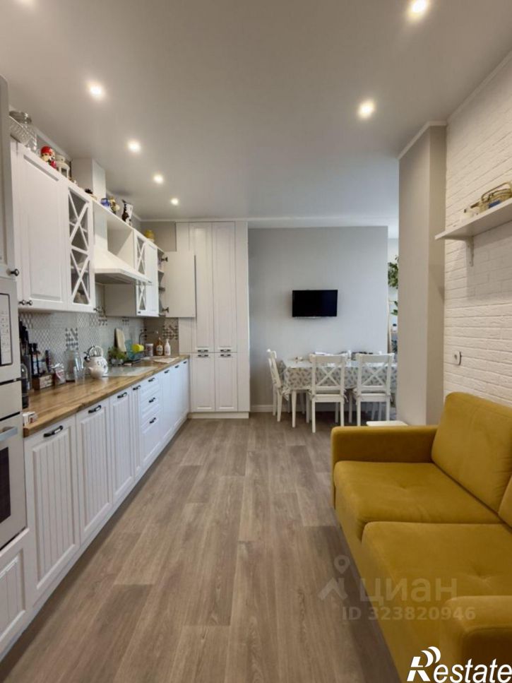 2-комн квартира улица Набережная Приволжского затона, 4,  д. 4