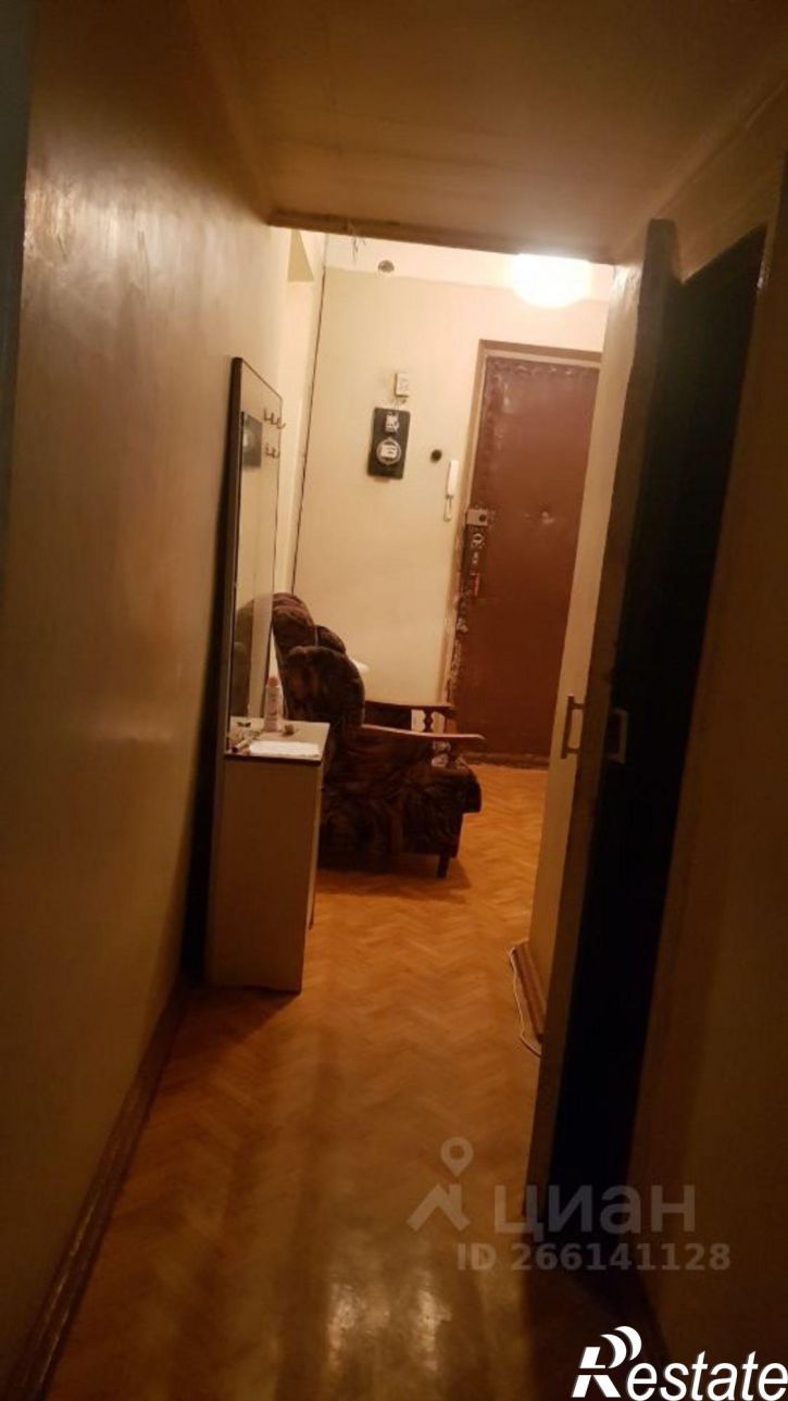 2-комн квартира Коммунистическая улица, 24,  д. 24