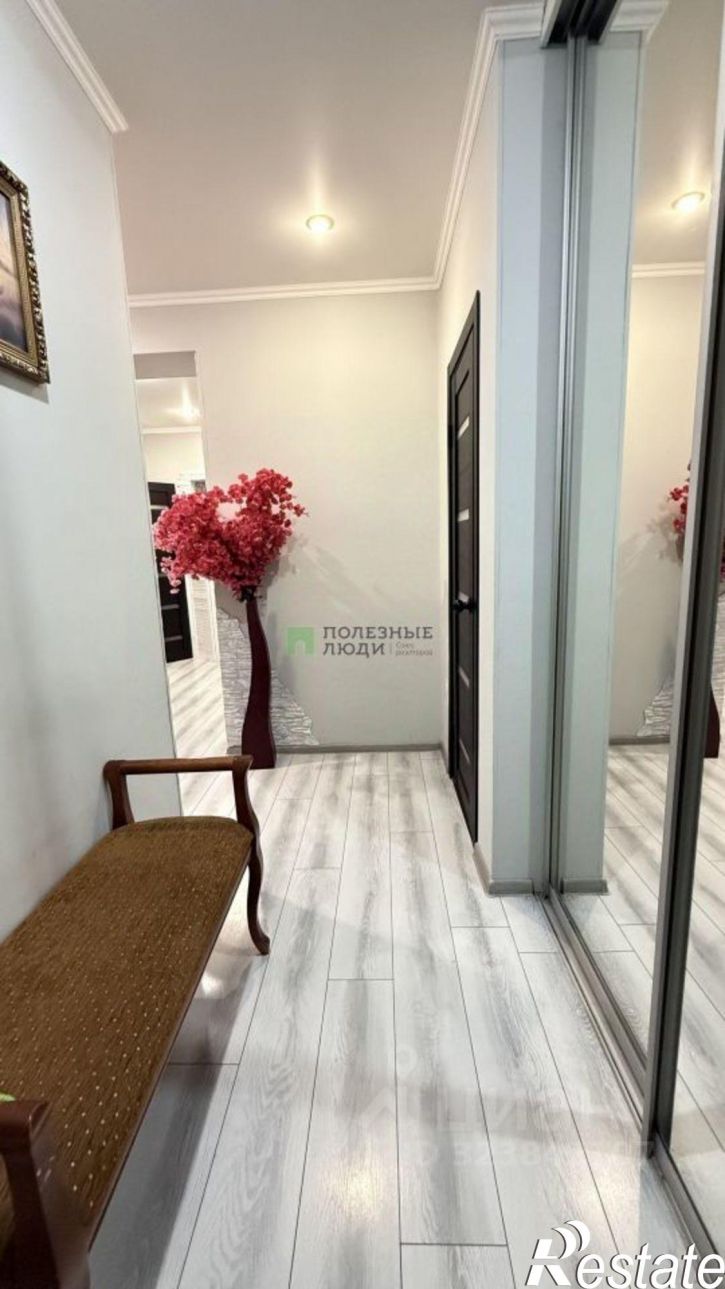 3-комн квартира улица Космонавтов, 18 к2,  д. 18 к2