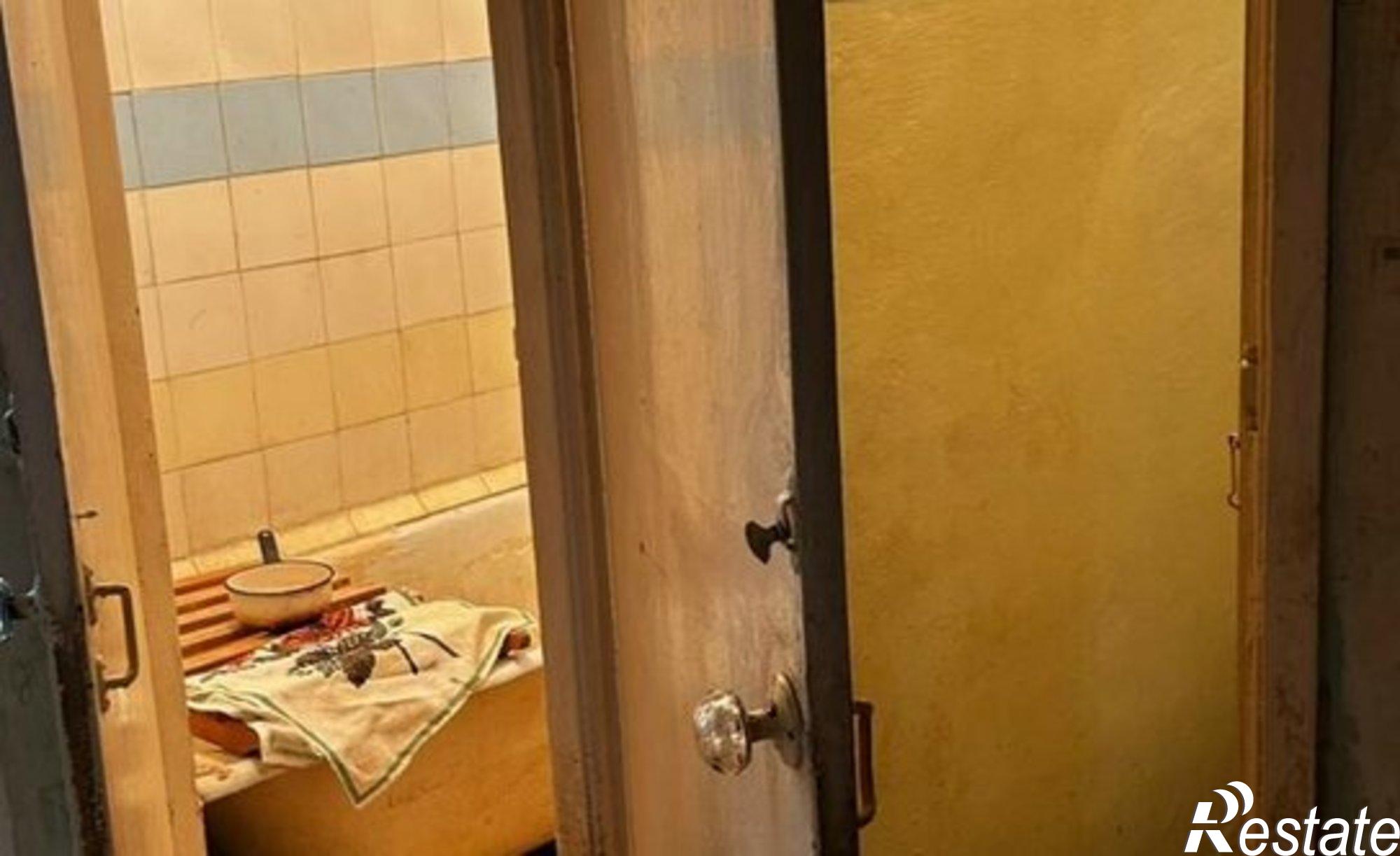 Купить квартиру за 2 800 000 рублей на ул Хибинская, 45б