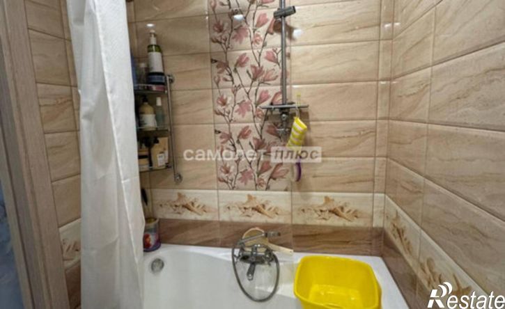 2-комн квартира ул Бориса Алексеева, 4а,  д. 4а