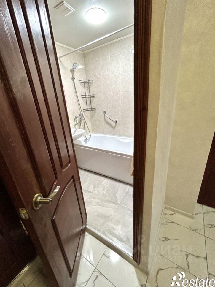 2-комн квартира Боевая улица, 75 к4,  д. 75 к4