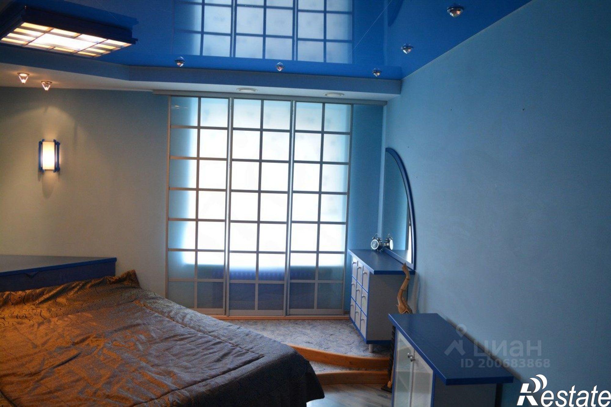 Сдать квартиру за 80 000 рублей на проспект Губернатора Анатолия Гужвина, 3