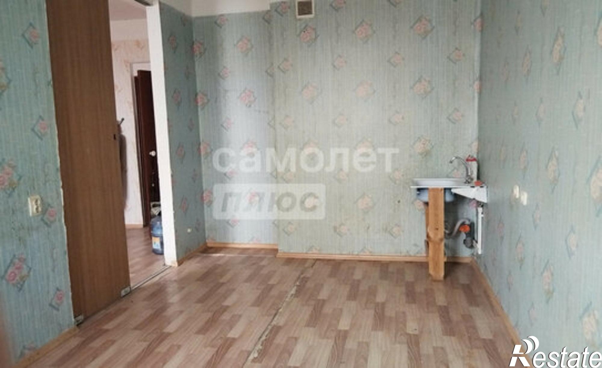 Купить квартиру за 4 120 000 рублей на улица Космонавта Комарова, 176