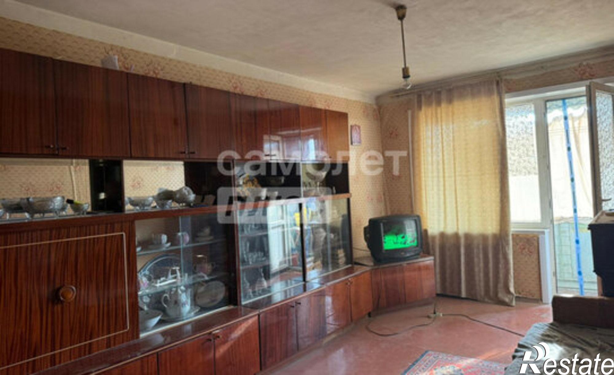 Купить квартиру за 3 000 000 рублей на Моздокская улица, 34