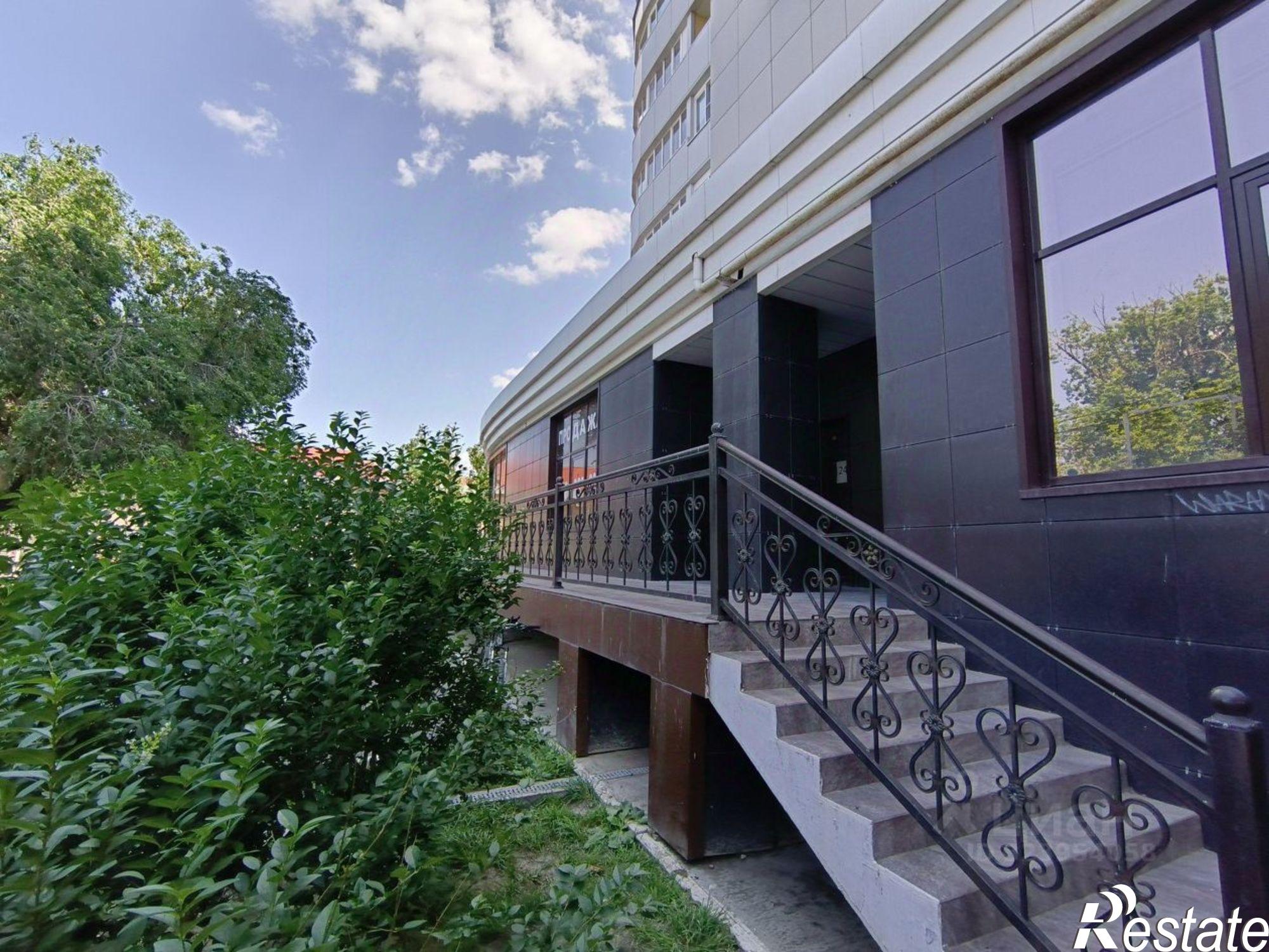 Купить помещение свободного назначения за 16 105 900 рублей на улица Набережная Приволжского затона, 4