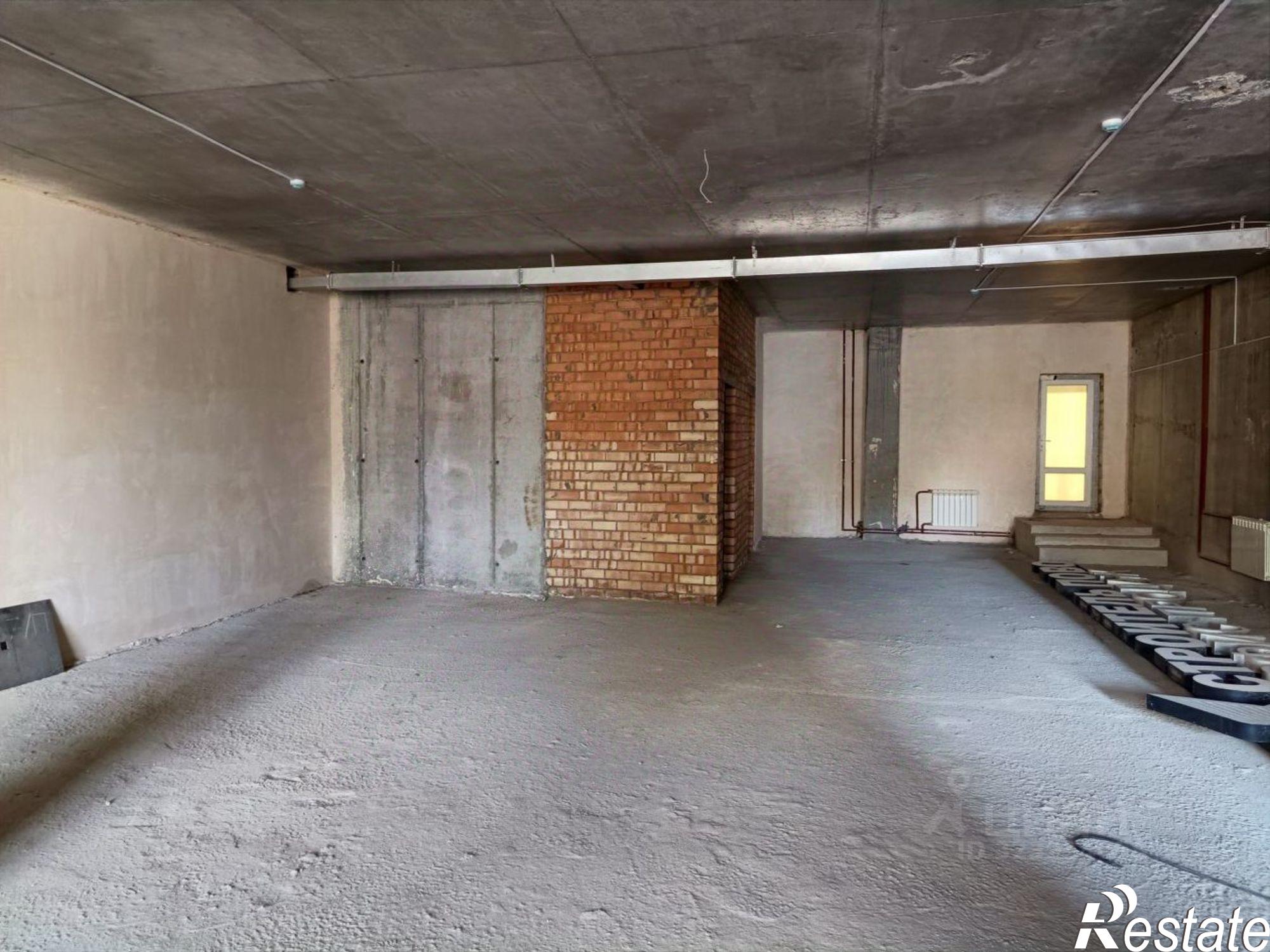 Купить помещение свободного назначения за 16 105 900 рублей на улица Набережная Приволжского затона, 4