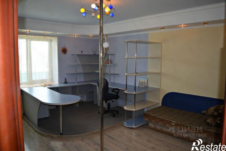 4-комн квартира проспект Губернатора Анатолия Гужвина, 3,  д. 3