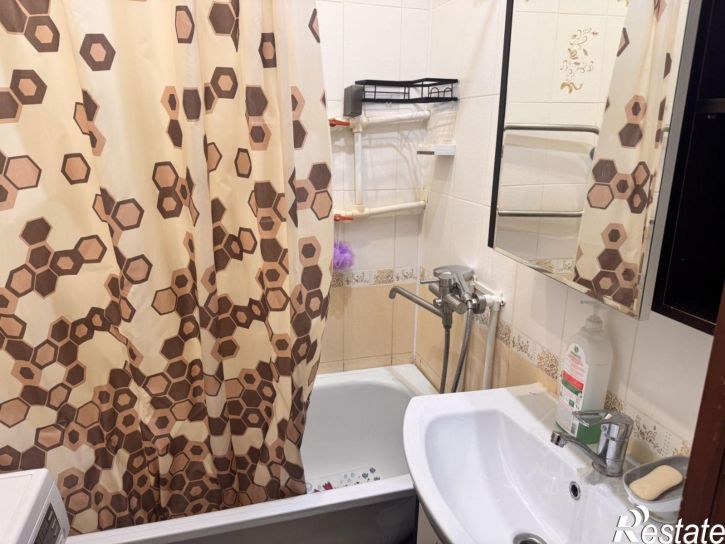 2-комн квартира улица Бабаевского, 1 к2,  д. 1 к2