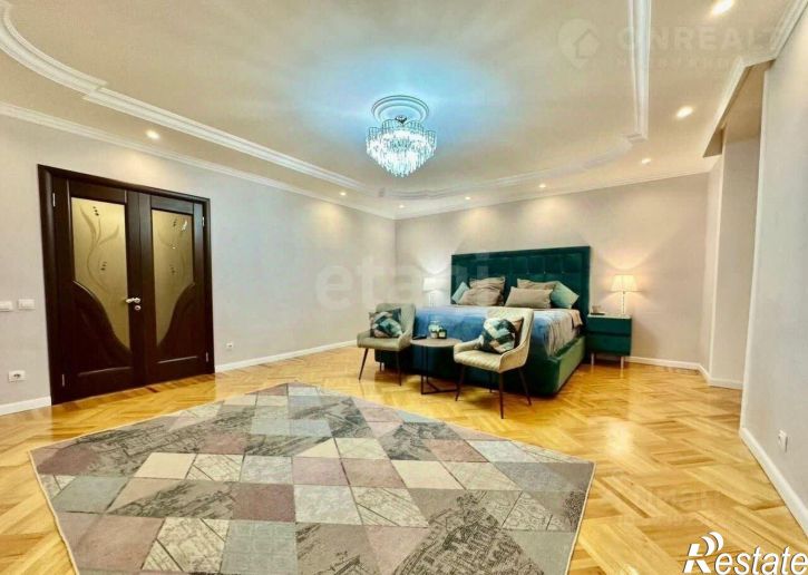 4-комн квартира ул Генерала Епишева, 59,  д. 59