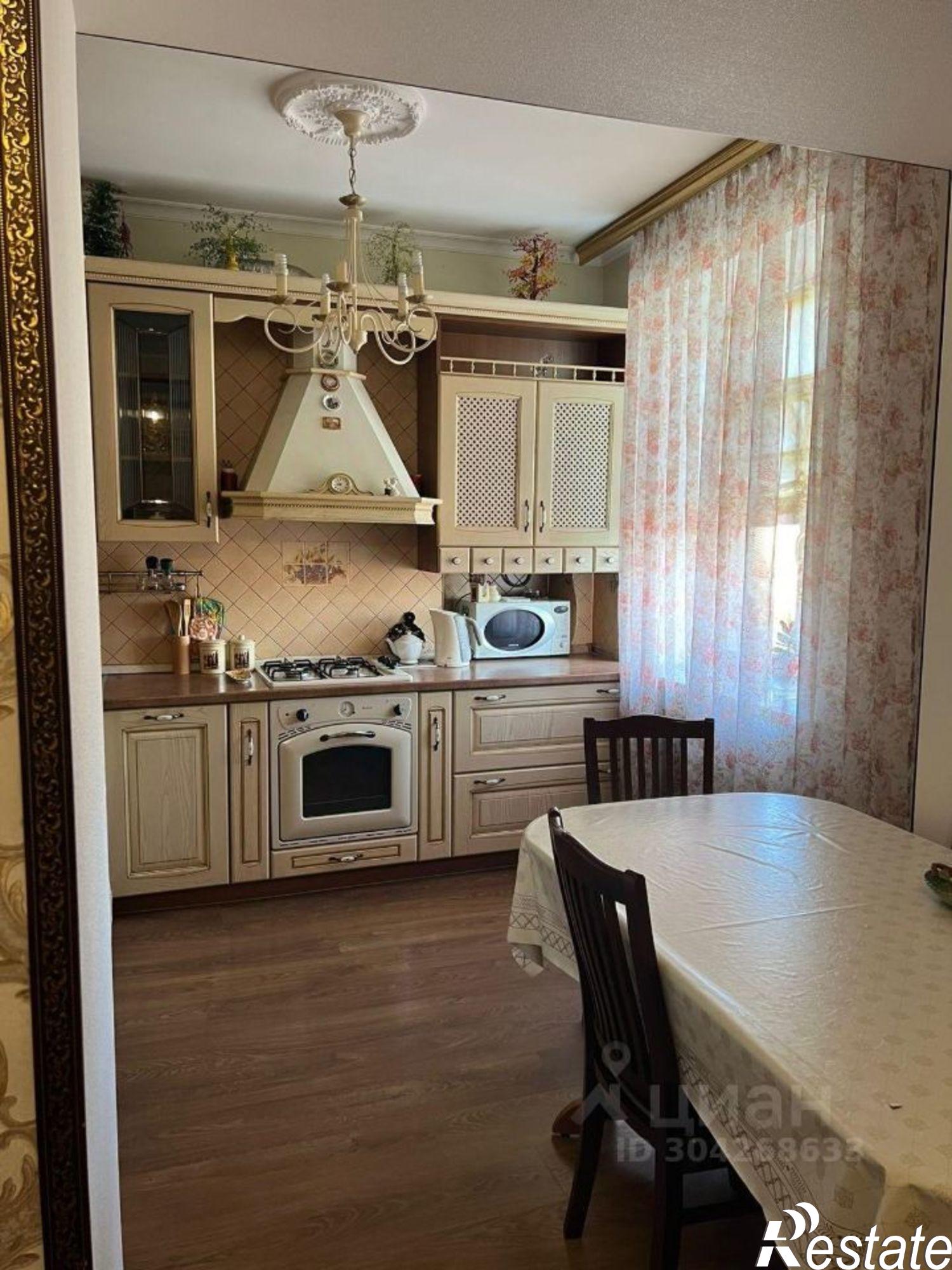 Сдать квартиру за 37 000 рублей на пл Ленина, 10