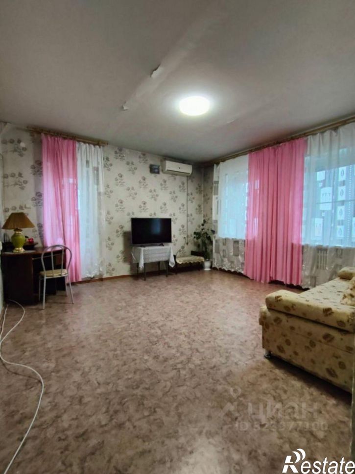 3-комн квартира Кубанская улица, 17 к2,  д. 17 к2