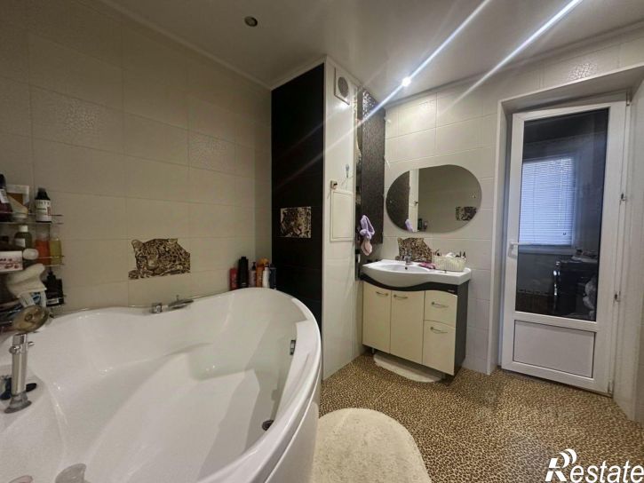 2-комн квартира улица Рылеева, 82,  д. 82