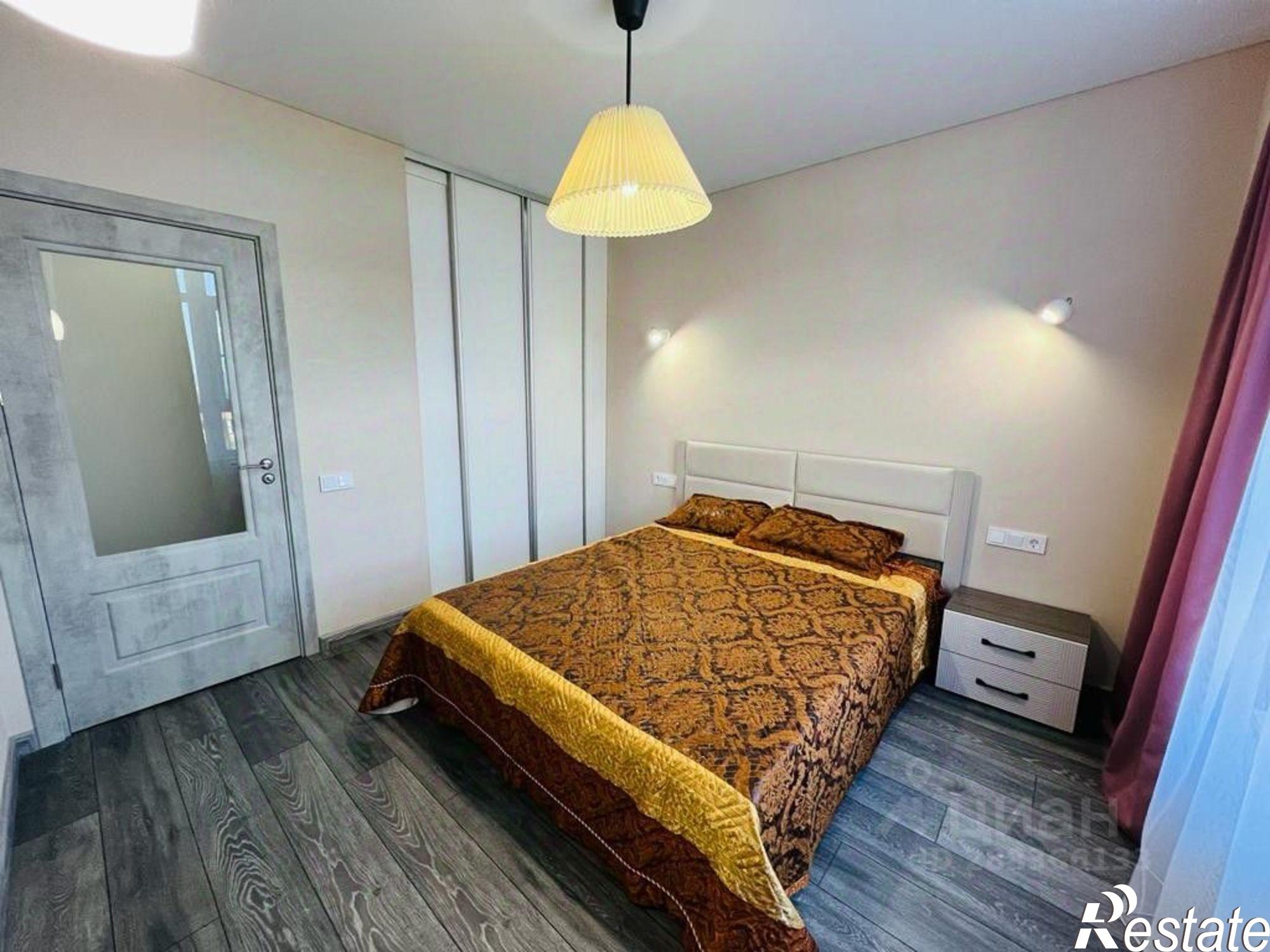 Сдать квартиру за 60 000 рублей на ул Бехтерева, 2а