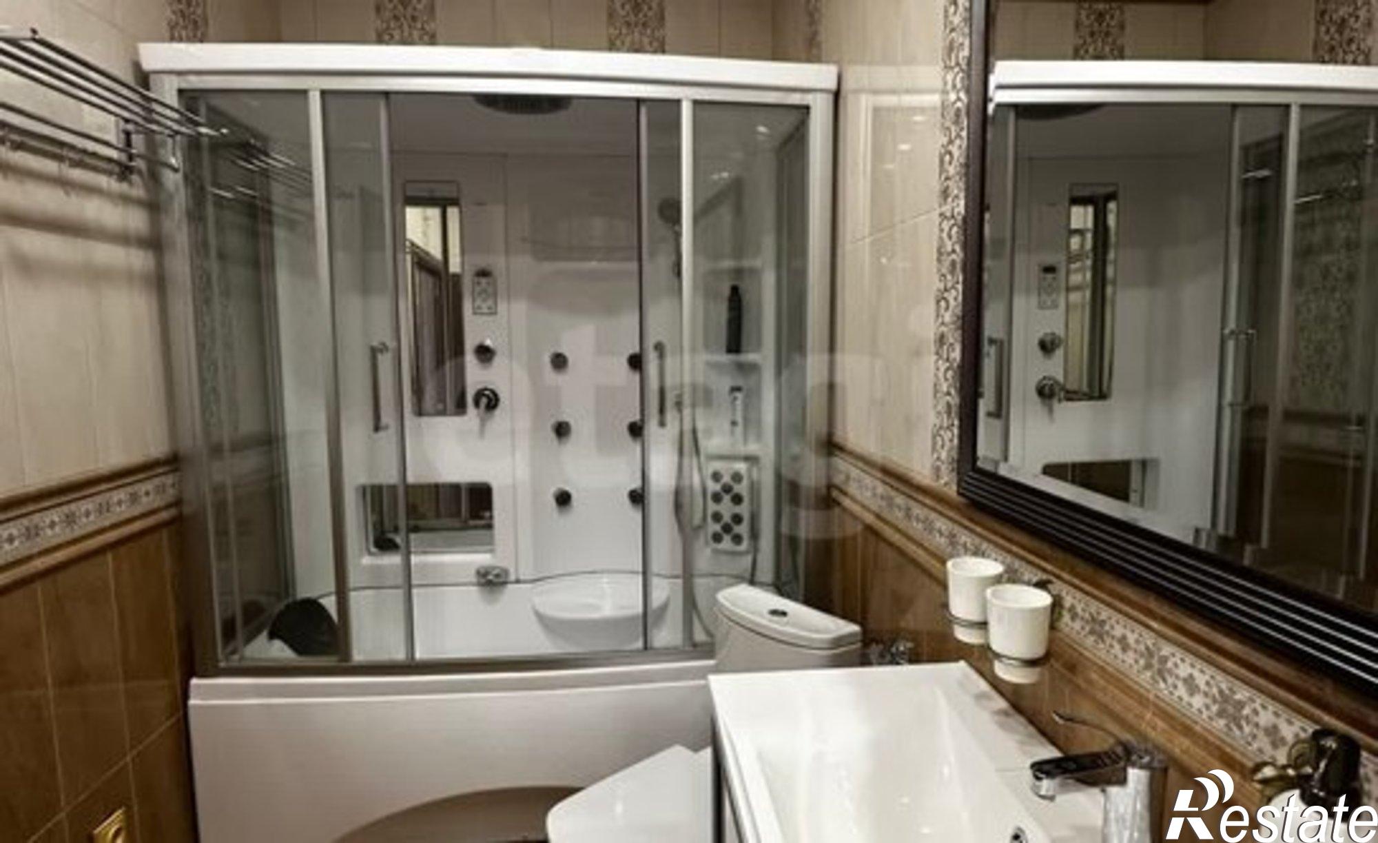 Купить квартиру за 16 000 000 рублей на ул Казанская, 69